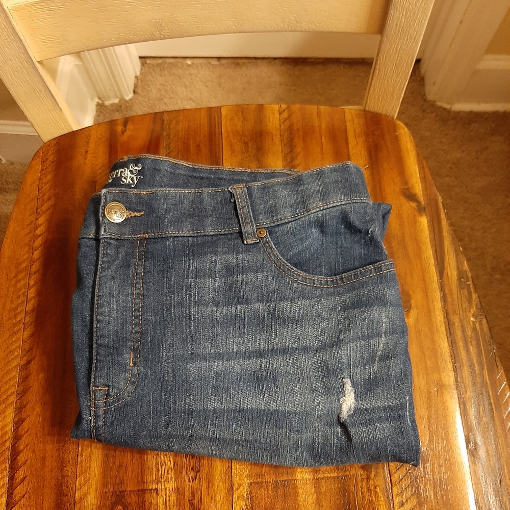 Capris